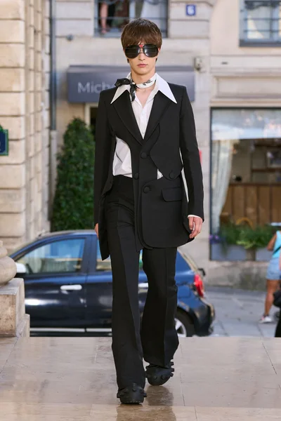 Look 31